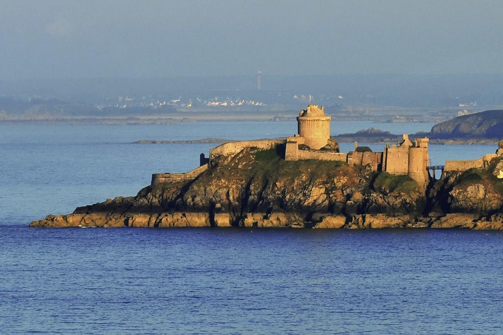 Hotelf1 Saint Malo Dinard La Richardais Extérieur photo