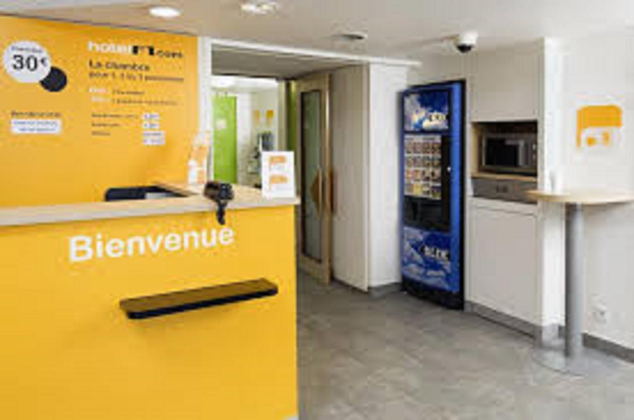 Hotelf1 Saint Malo Dinard La Richardais Extérieur photo